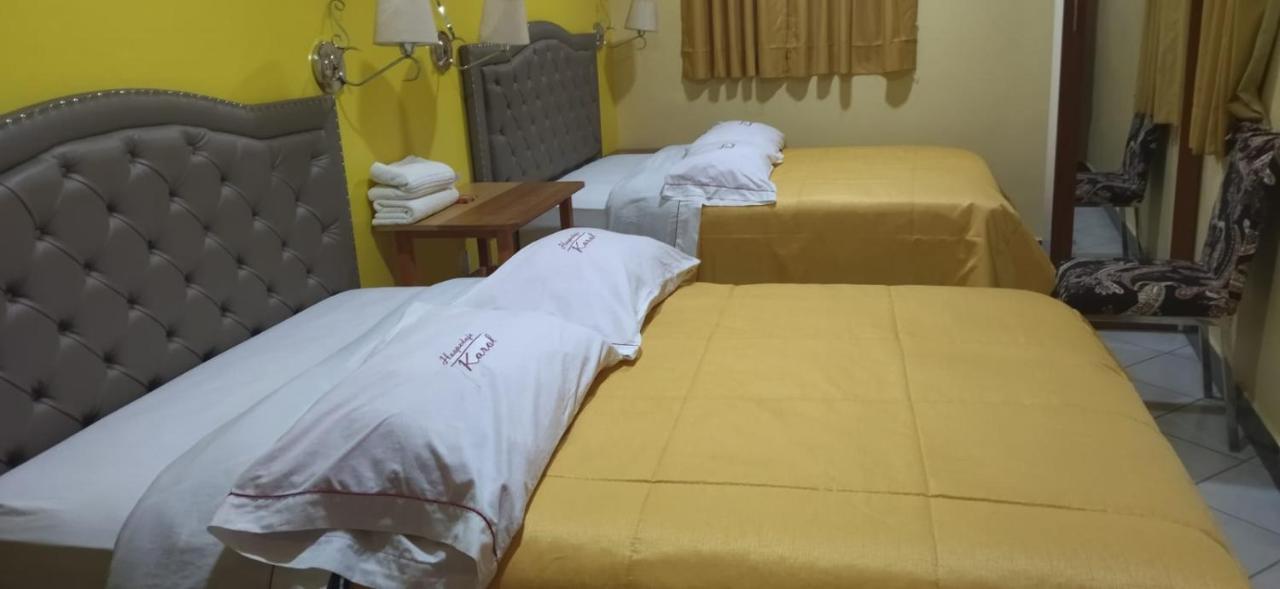 Hospedaje Karol Hotel อายากุตโช ภายนอก รูปภาพ